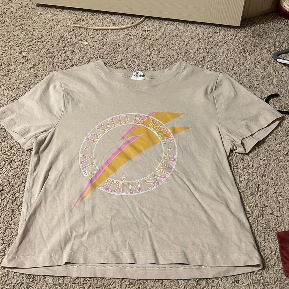 cropped tee